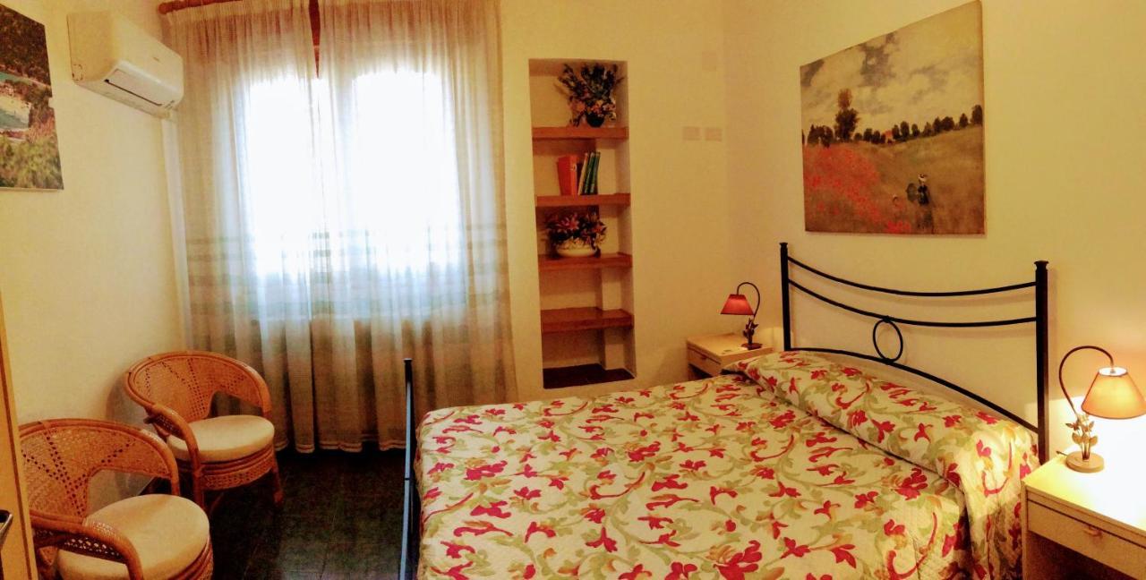 Casa Vacanze Sole E Mare เตวลาดา ภายนอก รูปภาพ