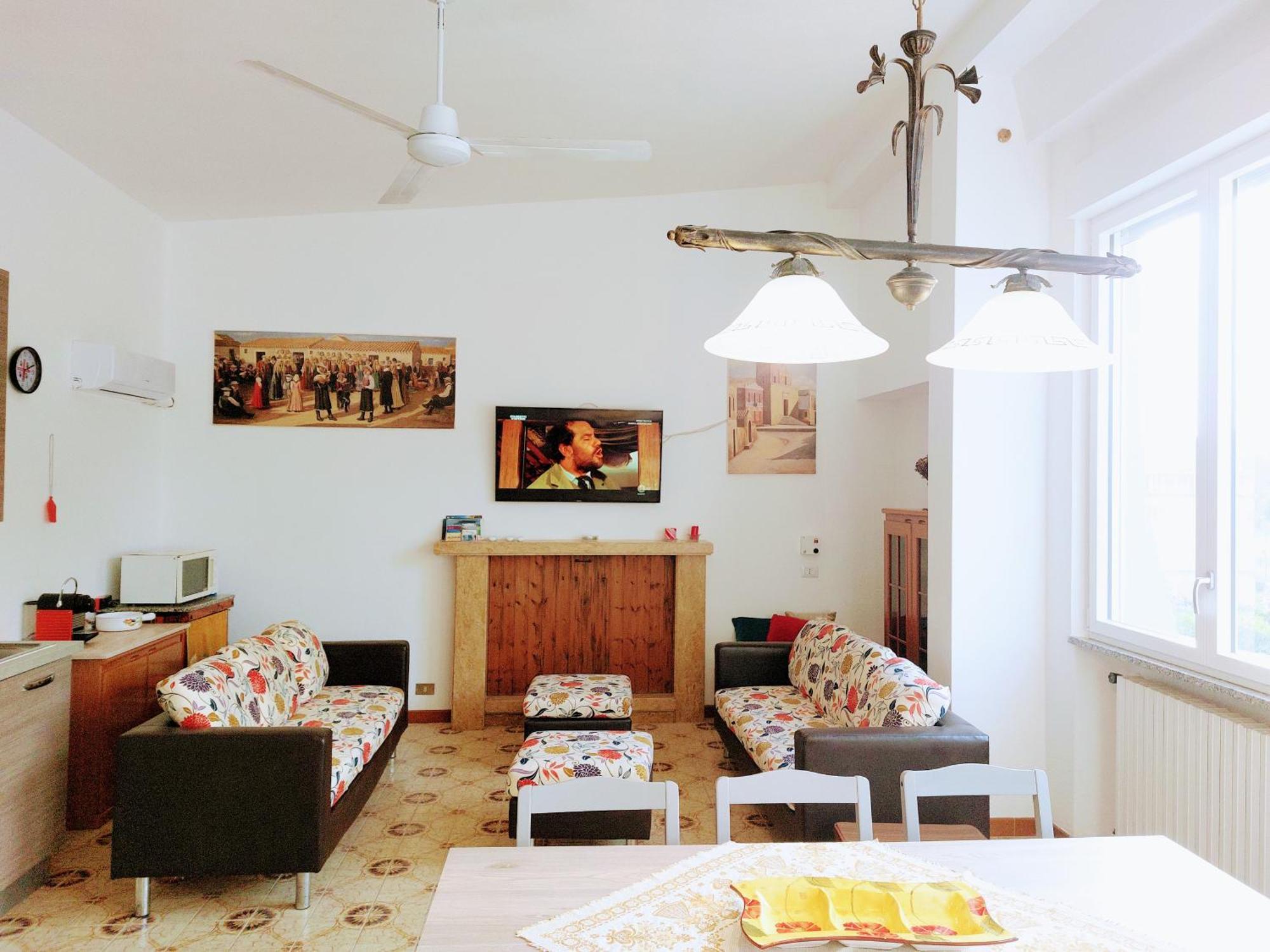 Casa Vacanze Sole E Mare เตวลาดา ภายนอก รูปภาพ